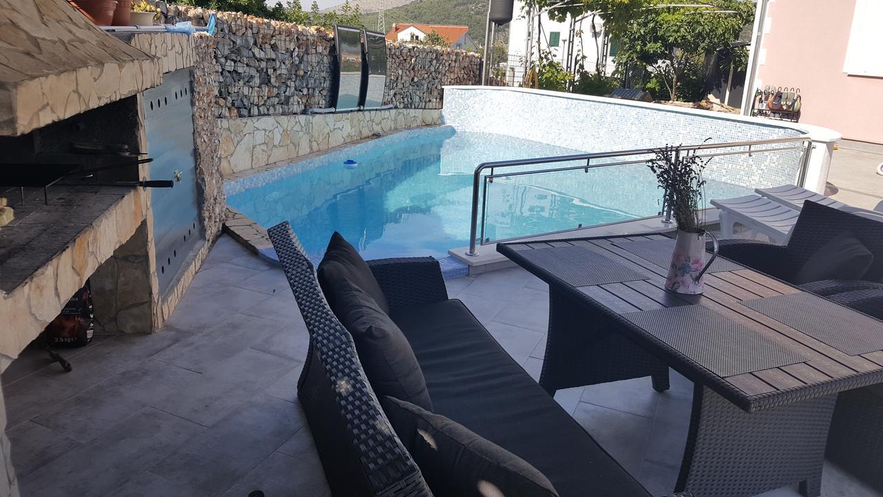 Apartment Kale ชิเบนิก ภายนอก รูปภาพ